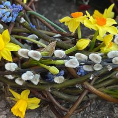 April Creative Floral craft class (15th April)